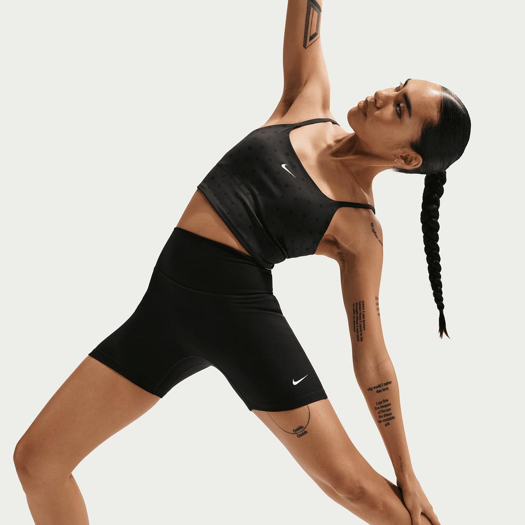 One  High waisted 5i Bike Tights