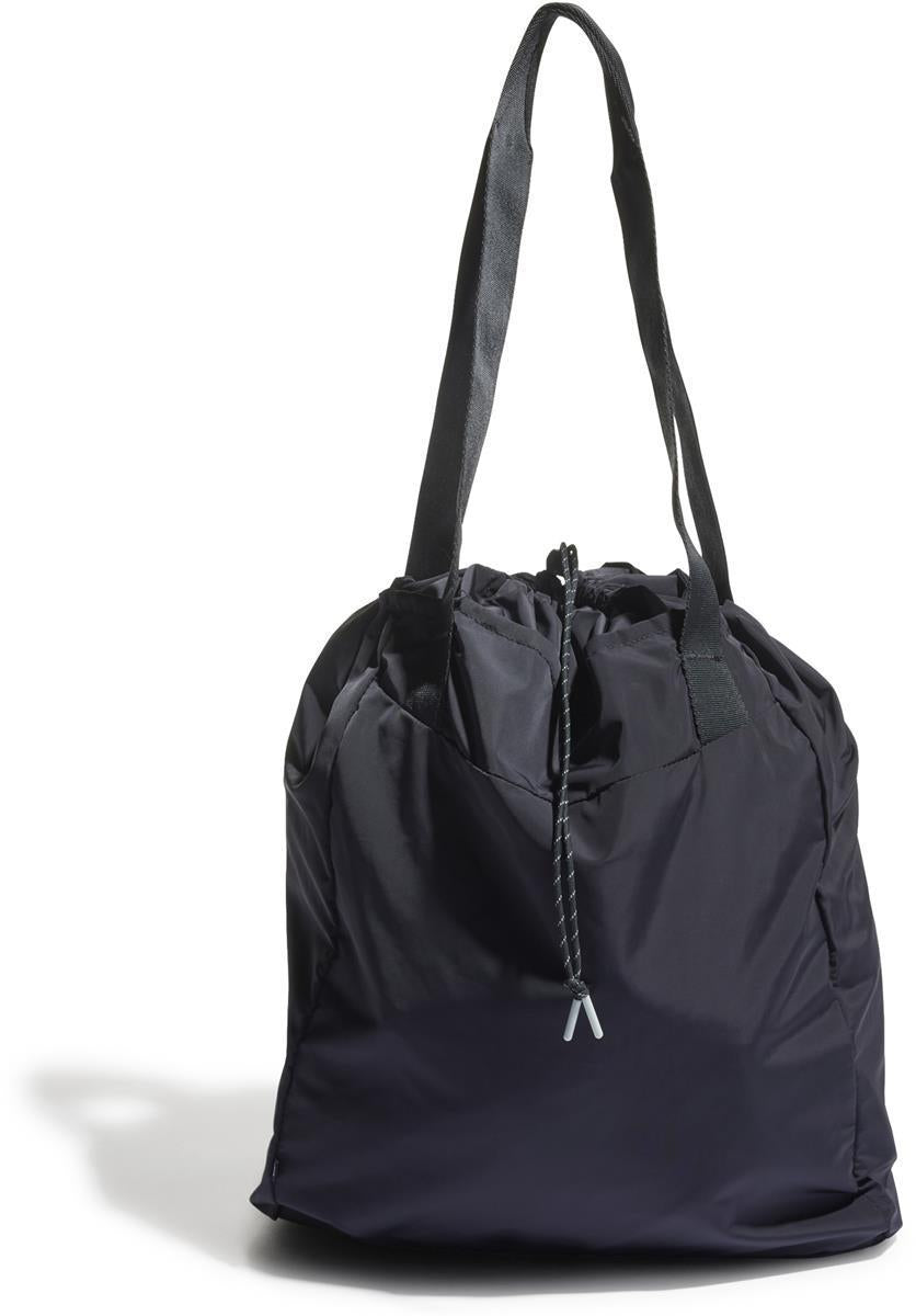W St Tote