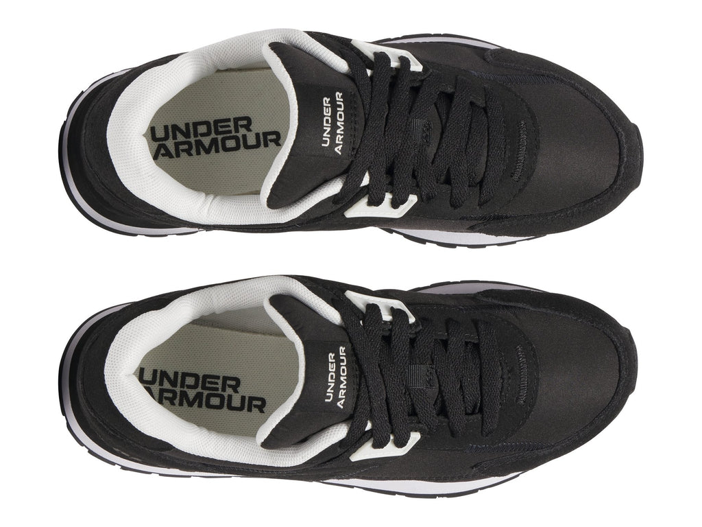 Essential Runner Grade School schoenen
