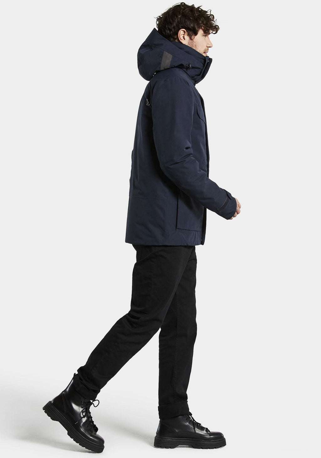Sebastian Usx Jkt 2