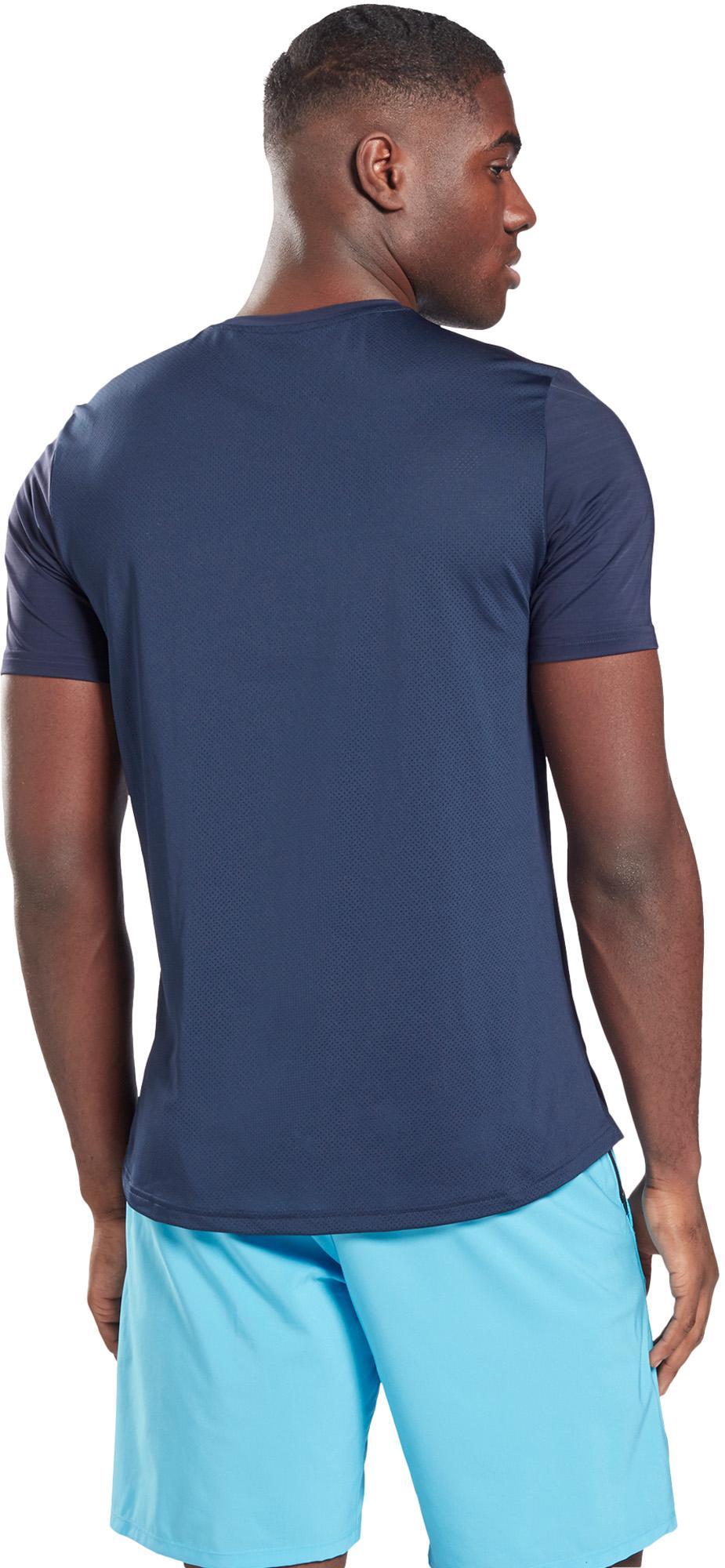 Ts Ac Graphic Move Tee Q1