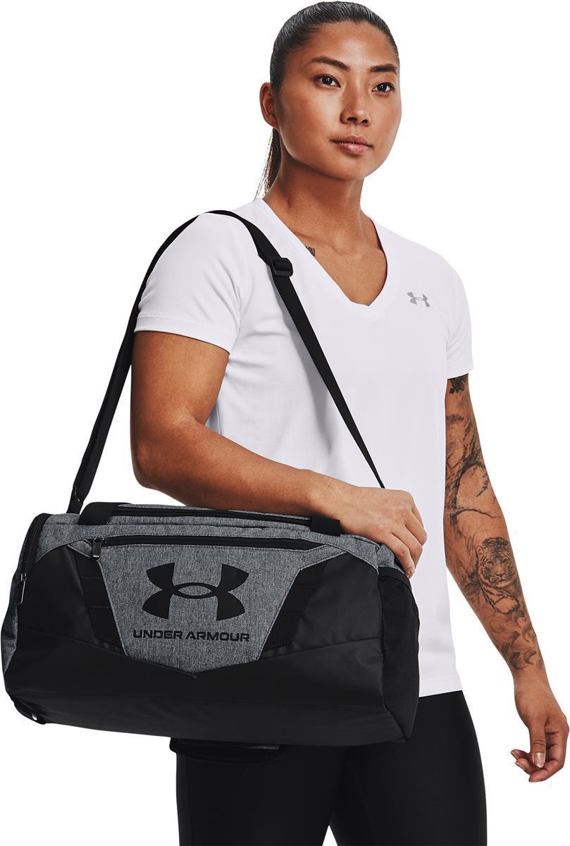 UNDER ARMOUR Undeniable 5.0