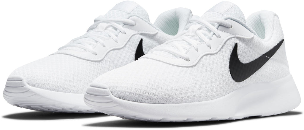 Tanjun  sneakers