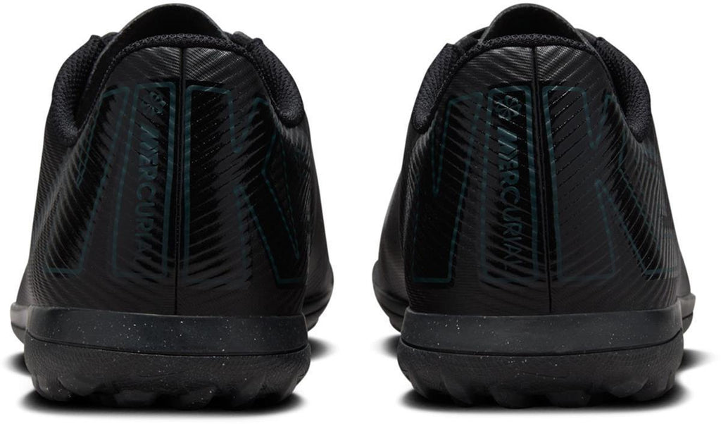 Vapor 16 Club TF voetbalschoenen