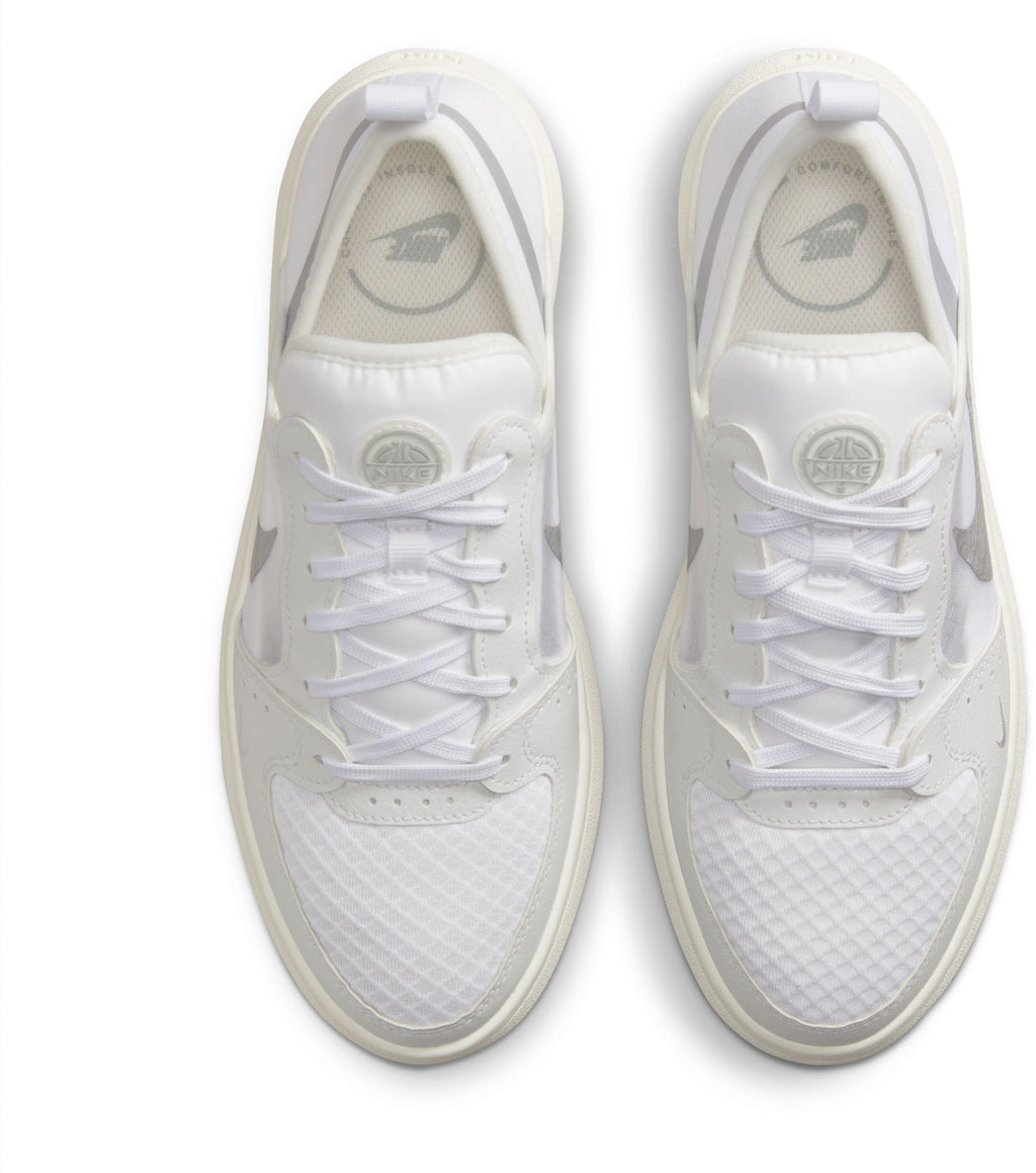 Court Vision Alta sneakers