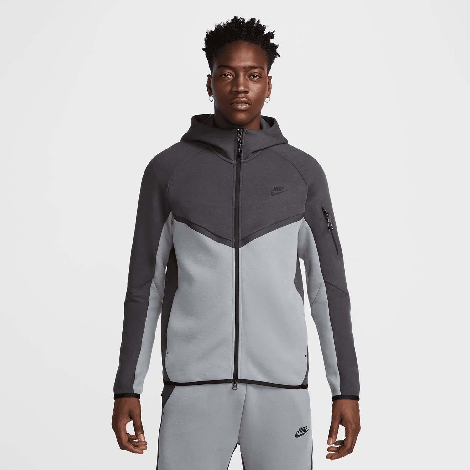 tech men's full-zip windrunner