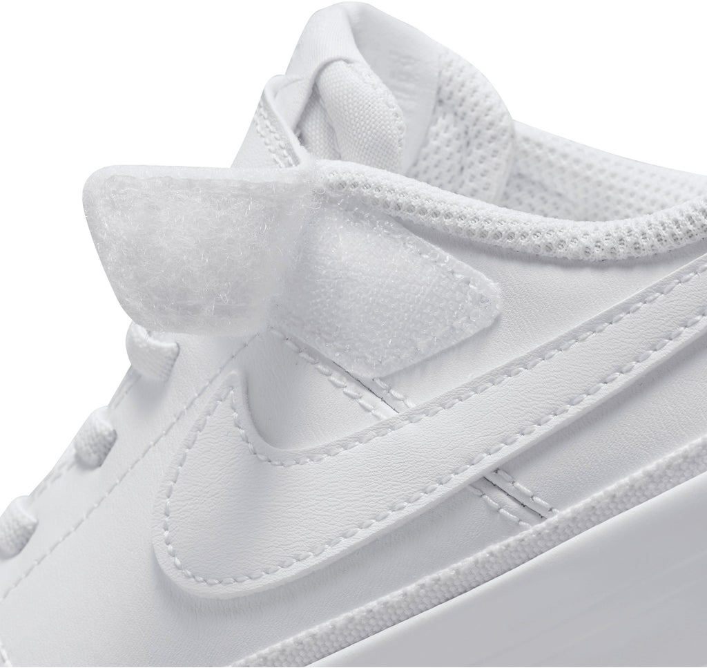 Court Legacy sneakers
