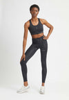 Untamed Emboss legging