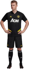 Manchester United FC short