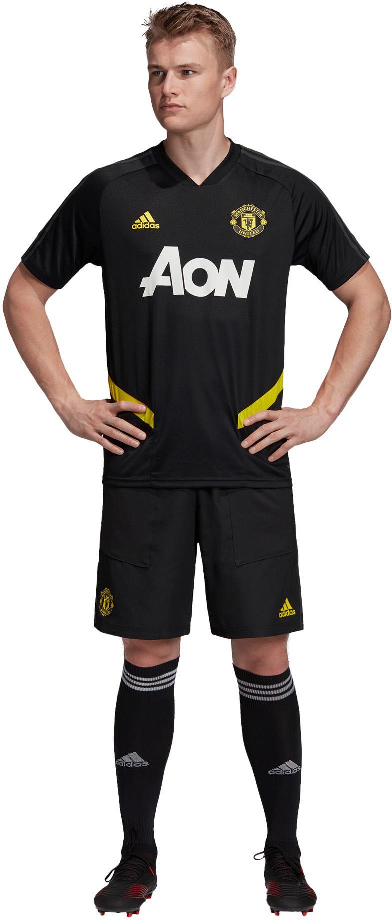 Manchester United FC short