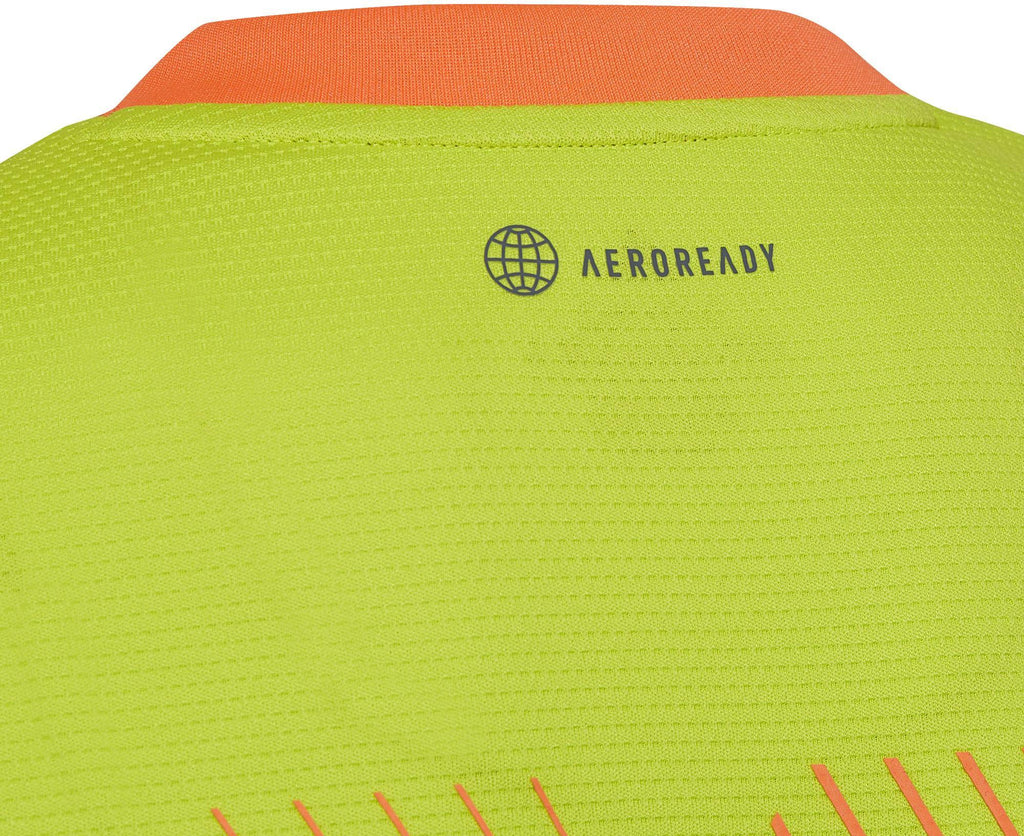 Football-Inspired X voetbalshirt