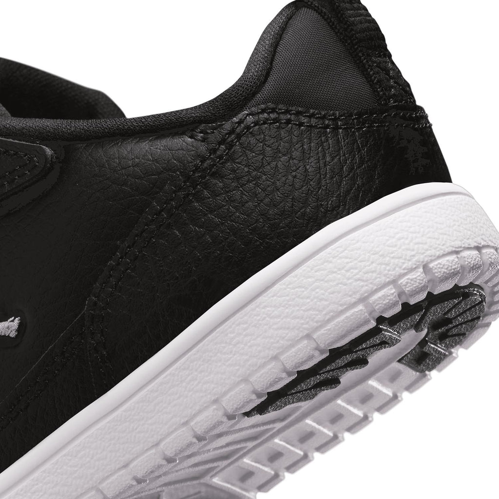 Jordan Court Connect Low Sneakers
