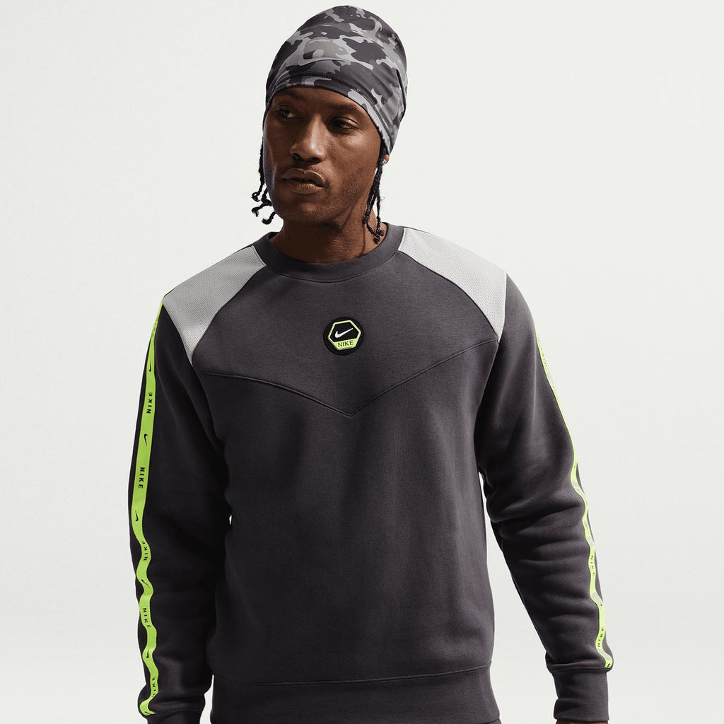 Sportswear Club  Crew-neck T-shirt