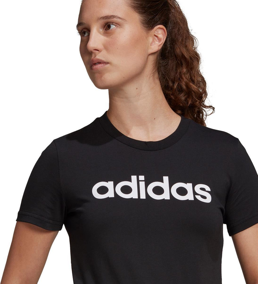 LOUNGEWEAR Essentials Slim Logo shirt