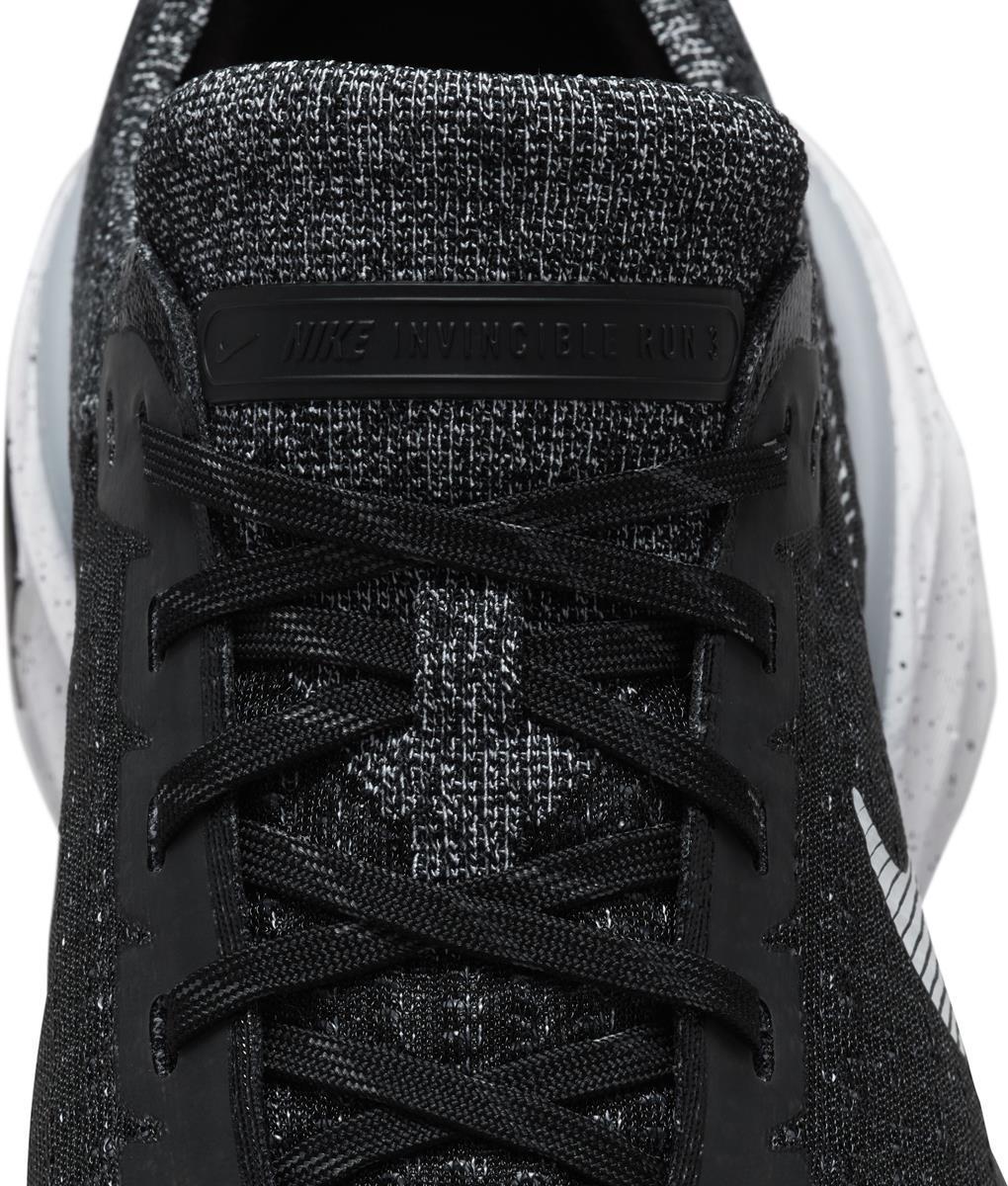 Invincible 3 hardloopschoenen