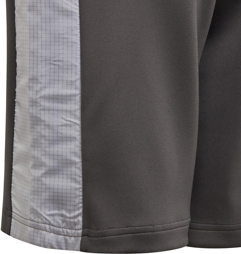 B A.r. X Short