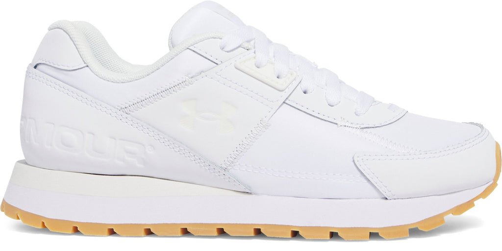 Essential Runner Grade School schoenen