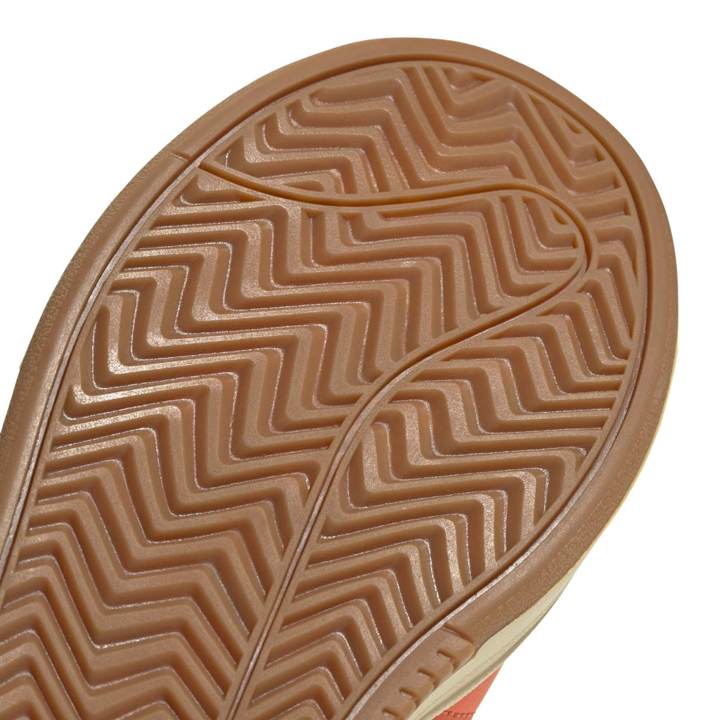 Grand Court Alpha 00s