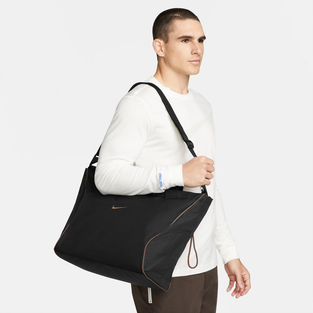 Sportswear Essentials totebag