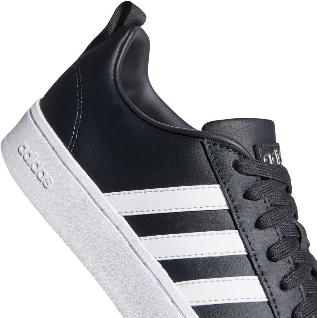 Streetcheck sneakers