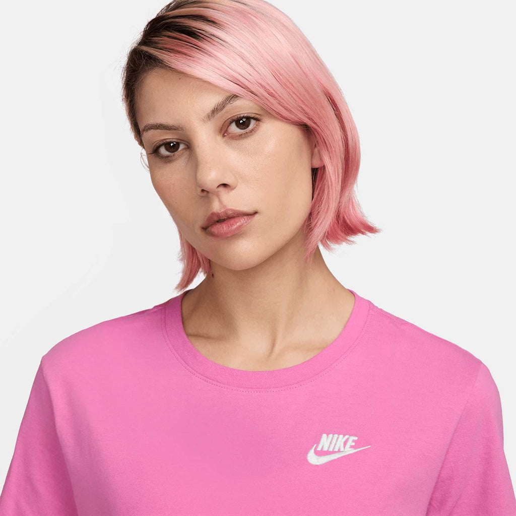 nike sportswear club essentials wom