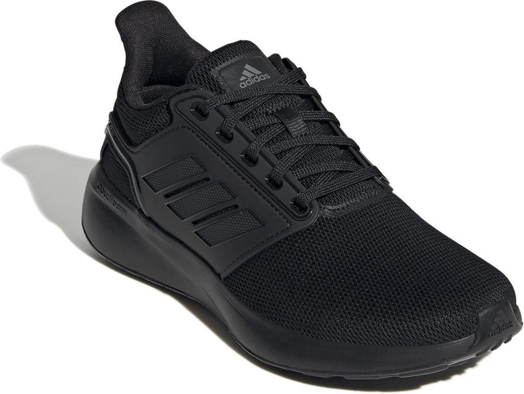 UB19 TD