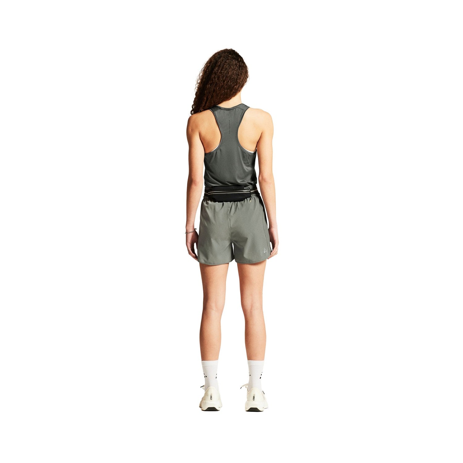 Adv Essence Singlet 2 W
