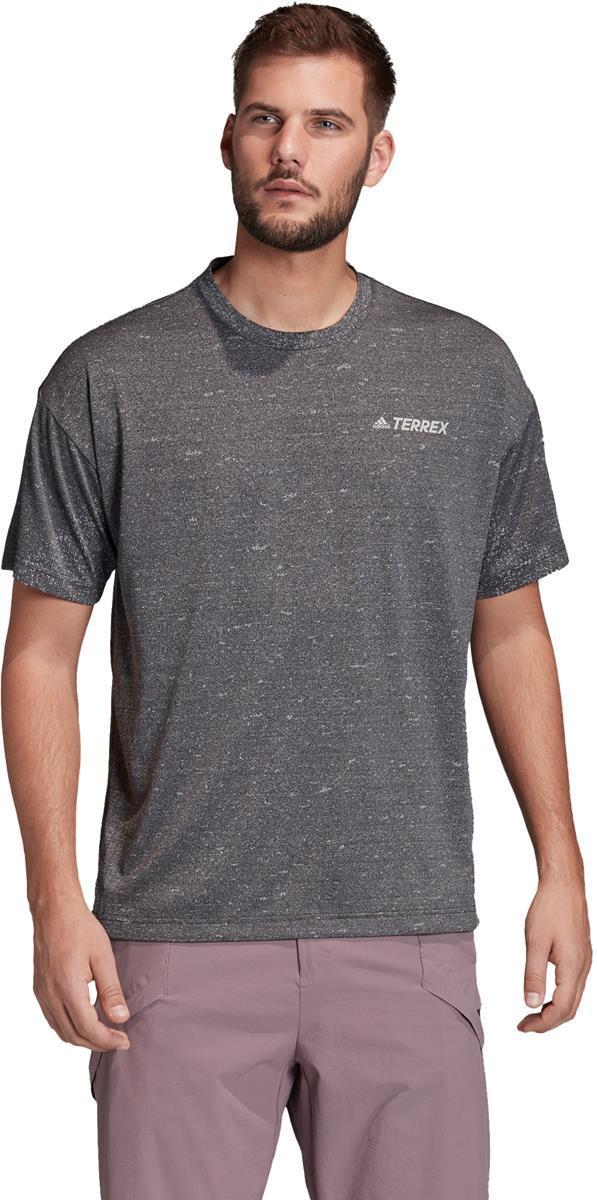 hike tee