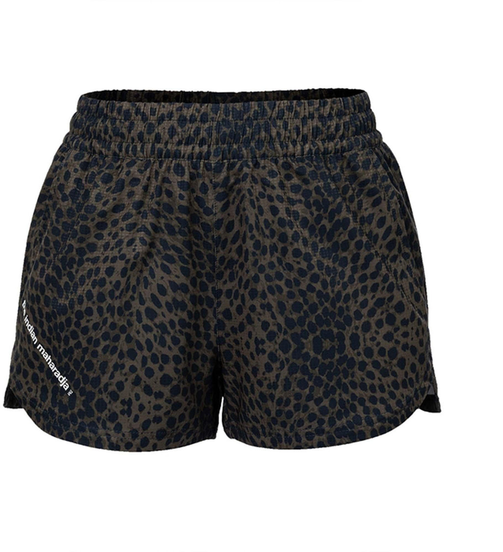 Women Leopard Short