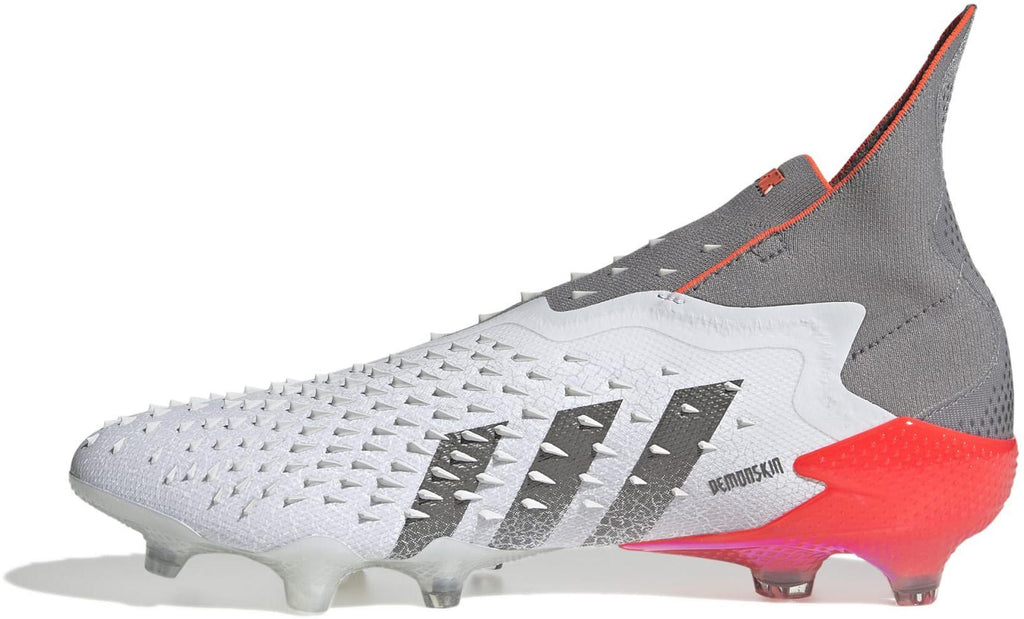 Predator Freak + Fg