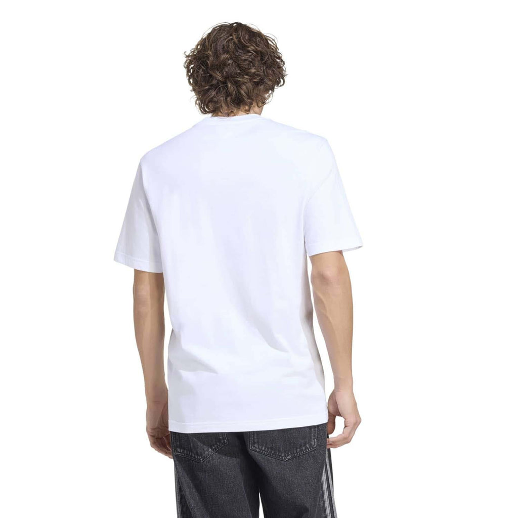 Liverpool FC Seasonal Graphic T-shirt
