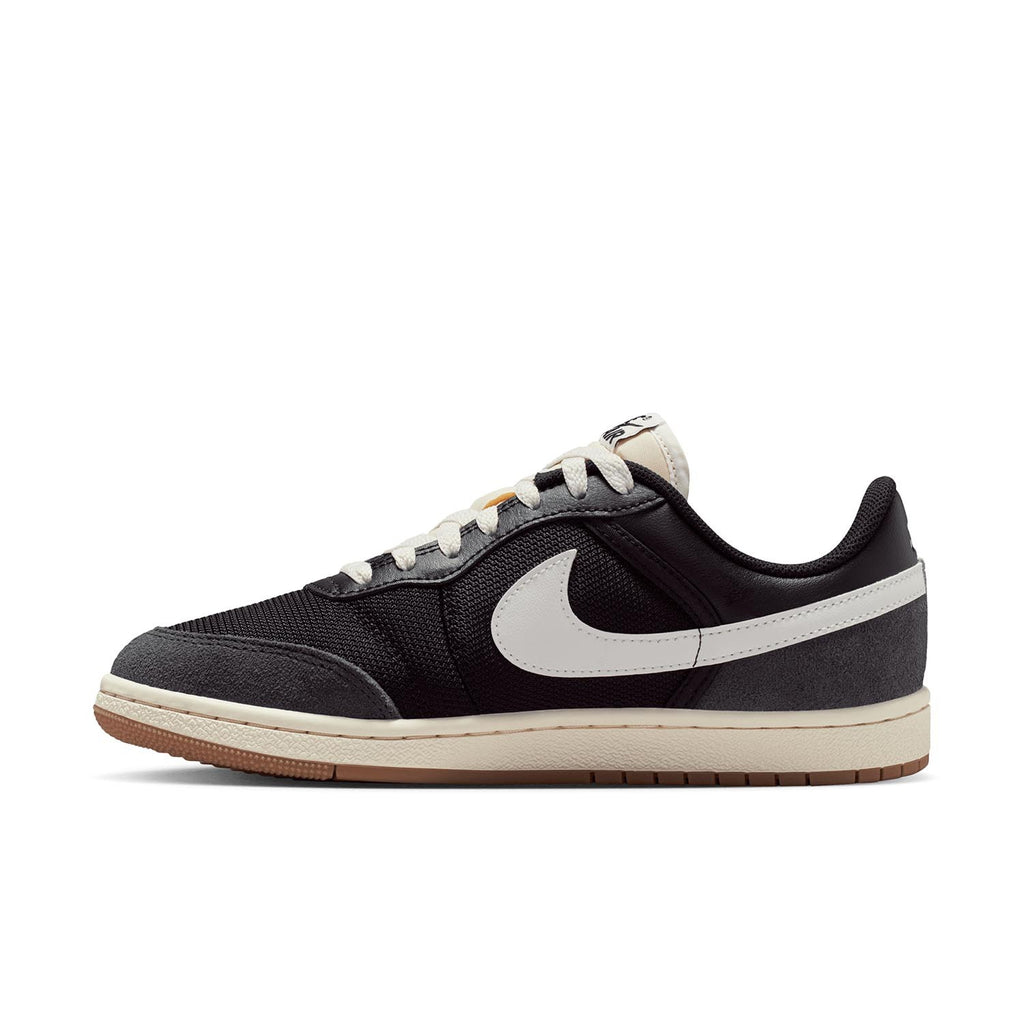 Air Jordan Skyline Low Sneakers