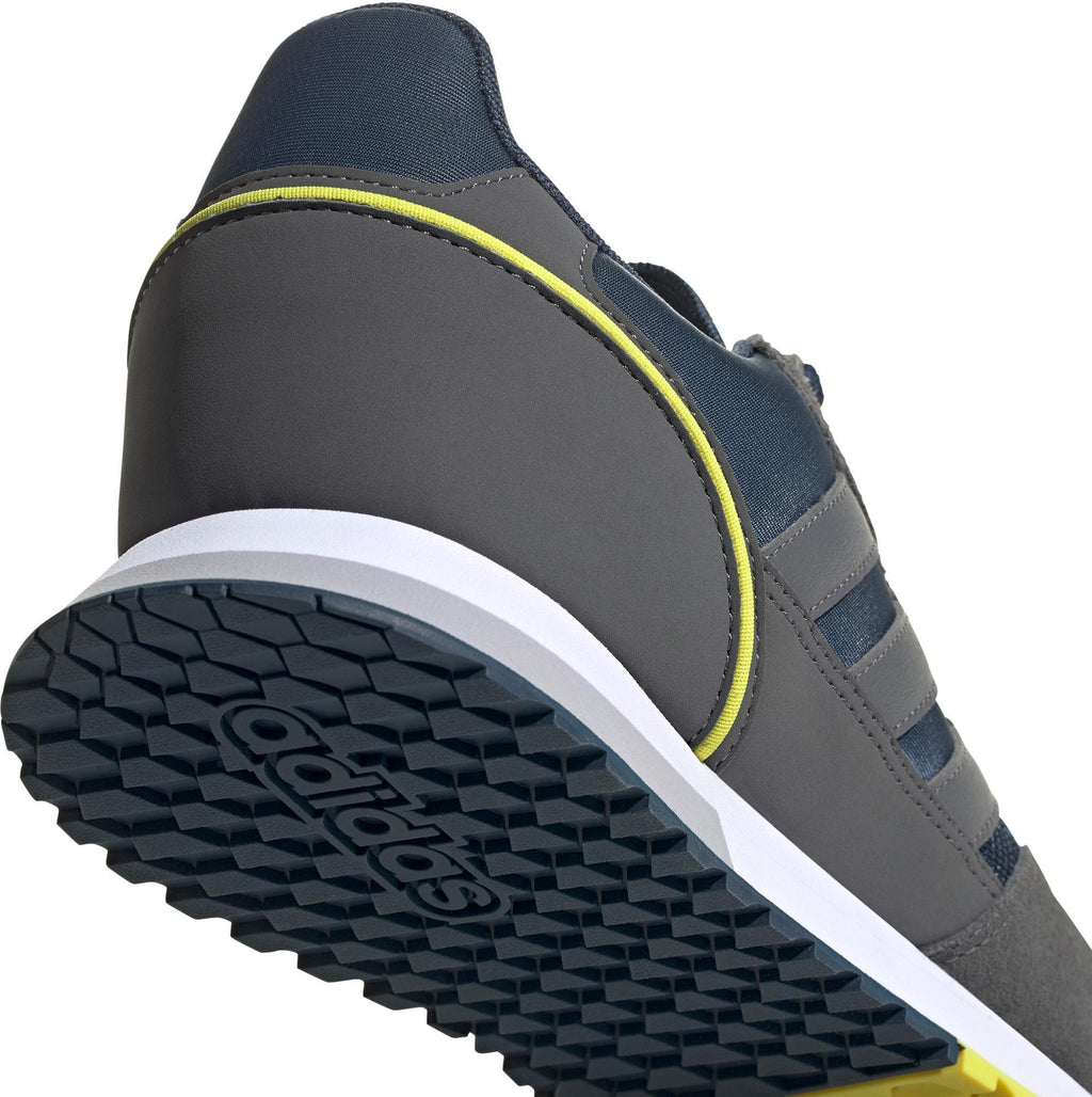 8K 2020 Schoenen