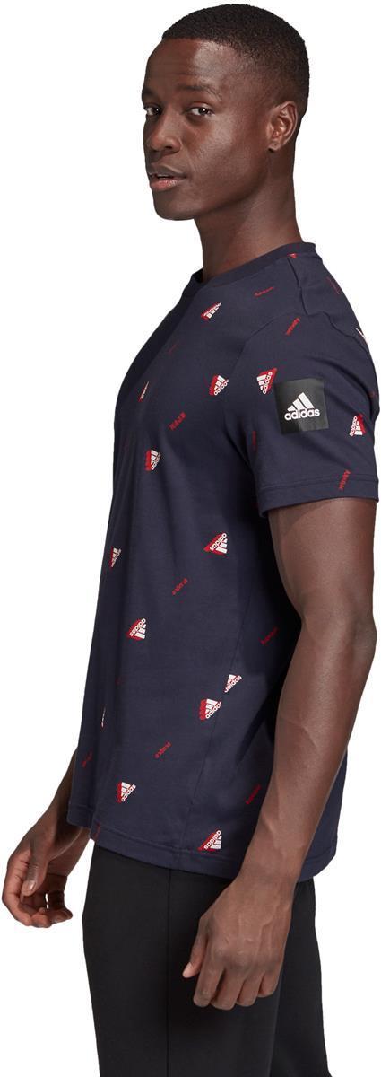 Must Haves Graphic T-shirt