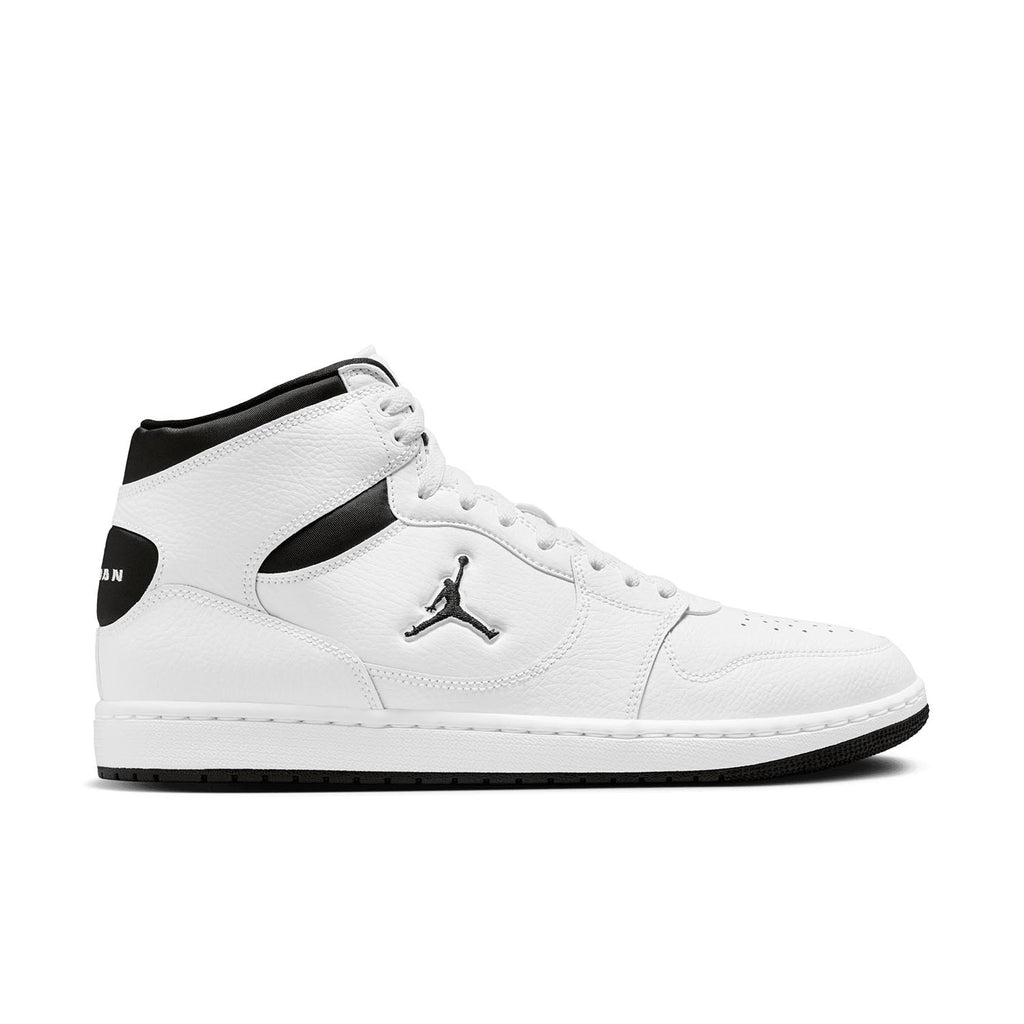 Jordan Court Connect Mid Sneakers