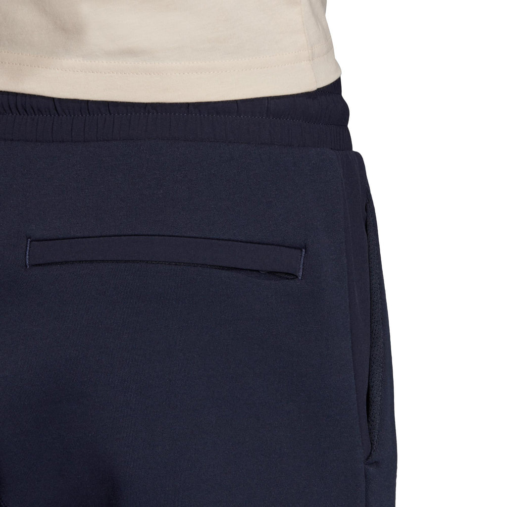 m v pant