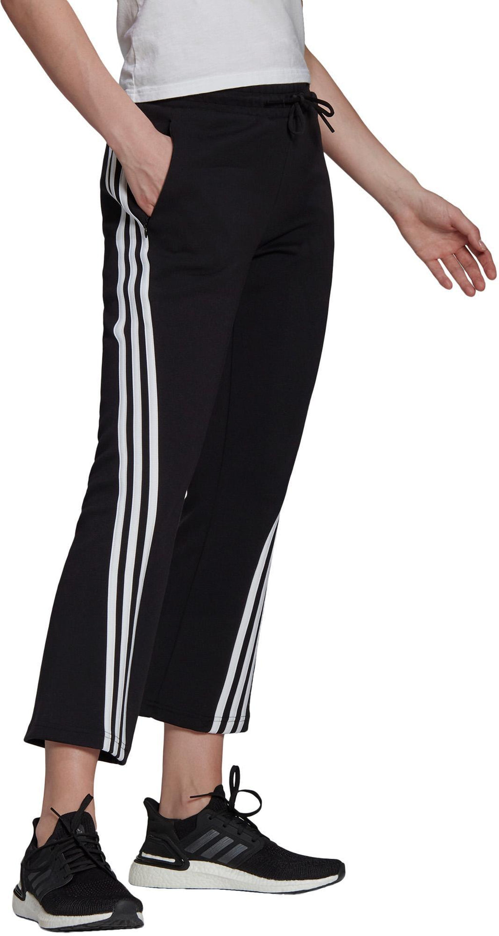 Sportswear Future Icons 3-Stripes Flare Broek