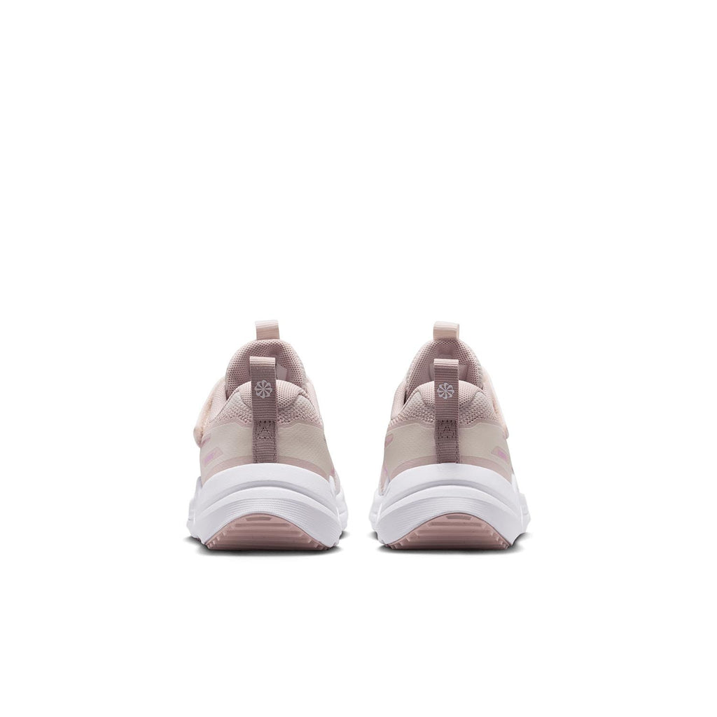 Cosmic Runner Little Kids' sneakers