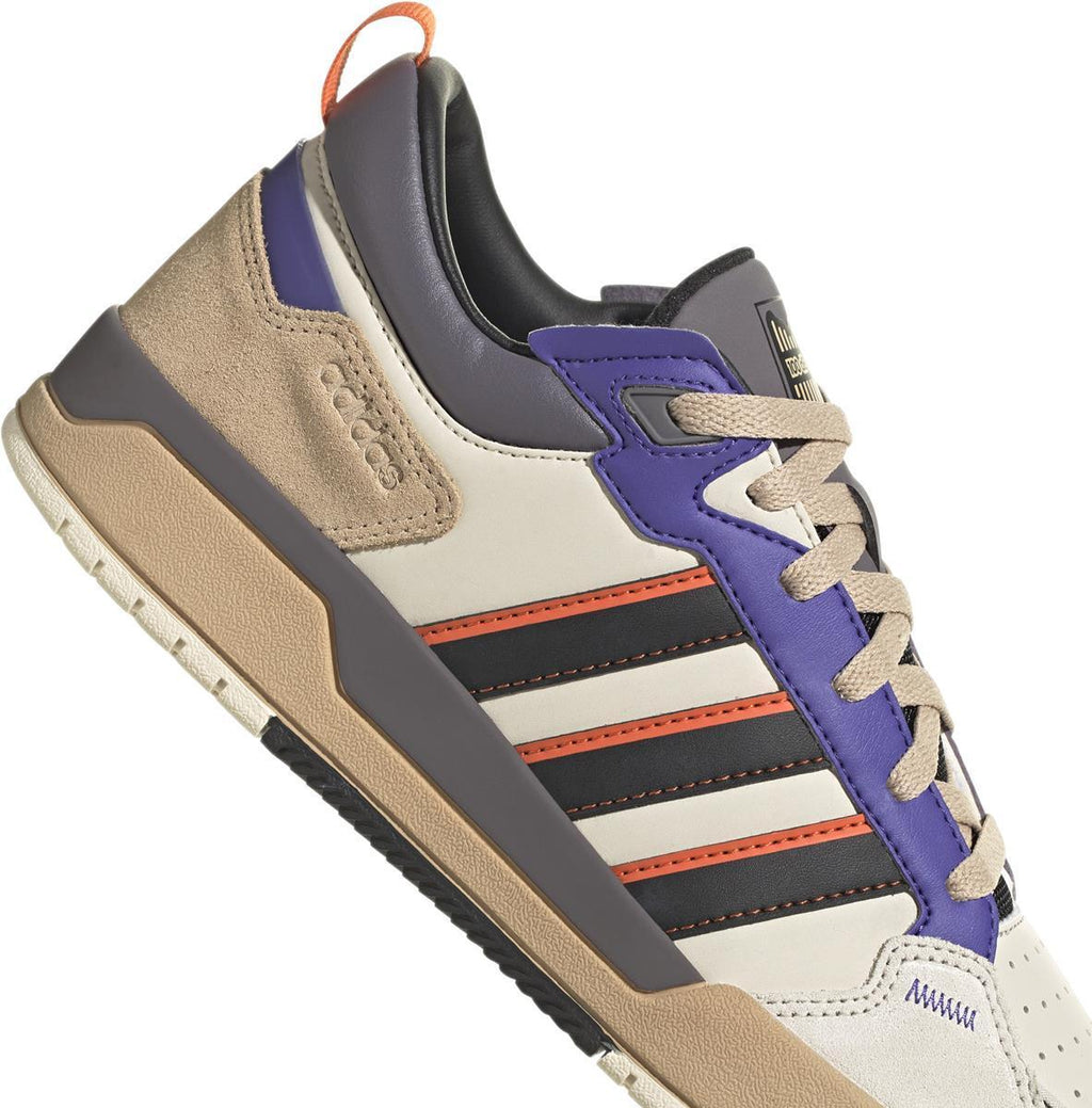 100DB sneakers
