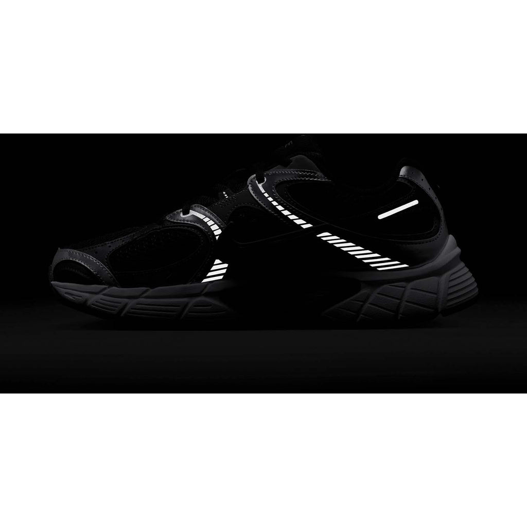 v5 rnr men's shoes