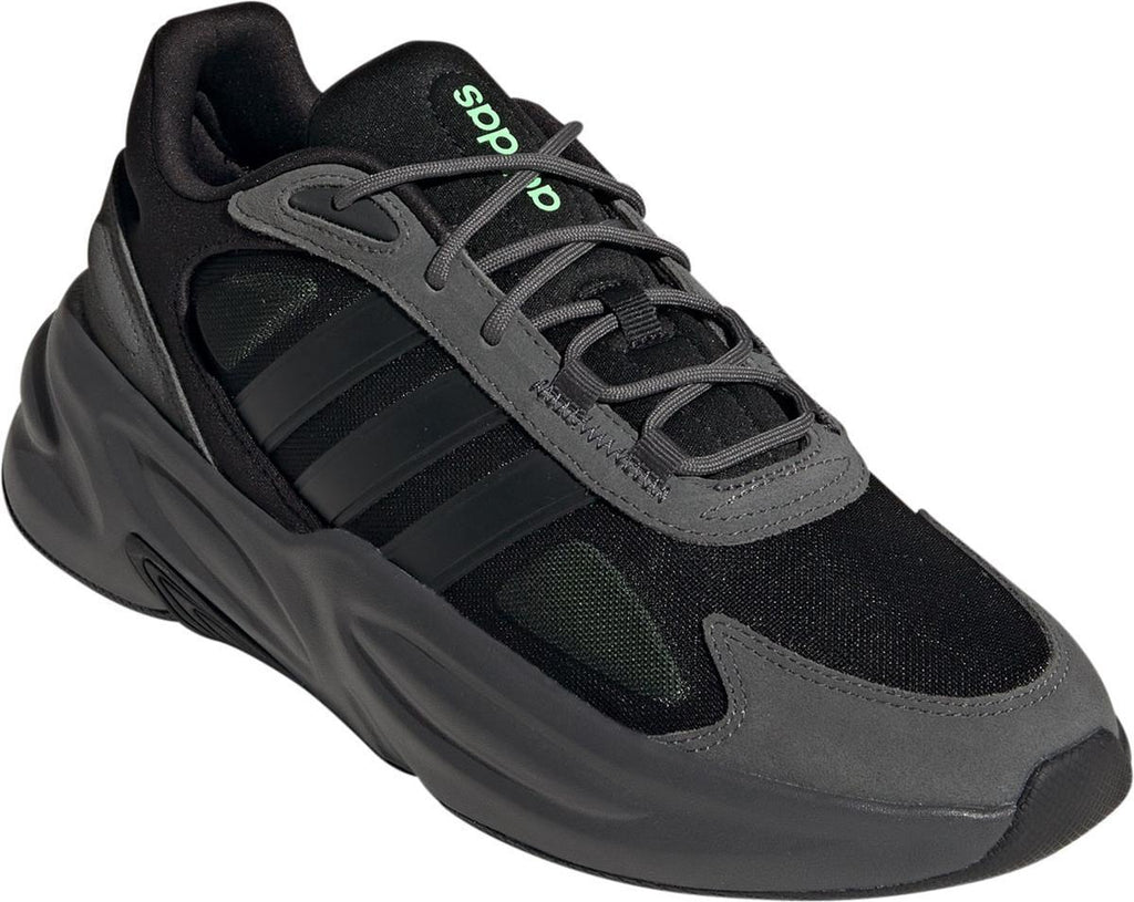 Ozelle Cloudfoam sneakers