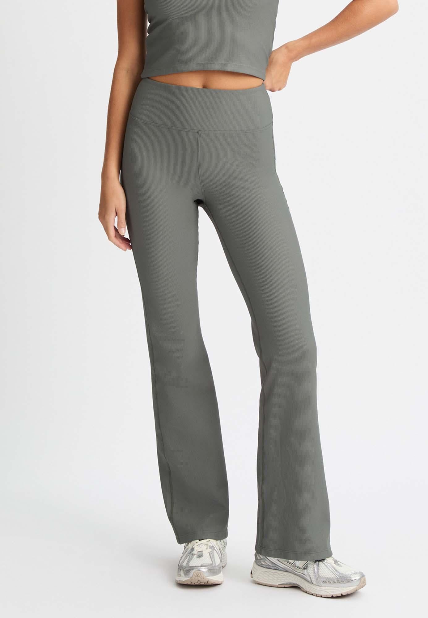 Ribbed R Flare Hw Tight