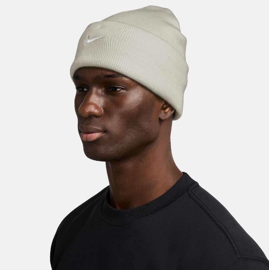 peak swoosh beanie