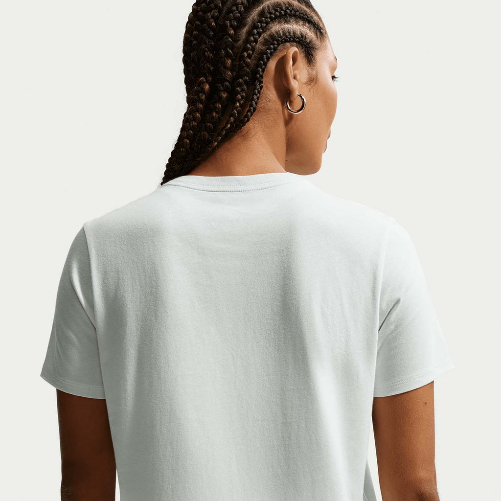 Sportswear Club Essentials T-shirt