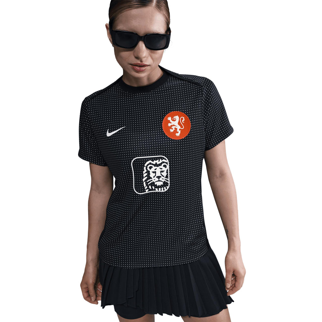 KNVB W NK DF ACDPR SS TOP PM