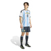 Argentina 26 Home Messi Voetbalshirt Authentiek Replica