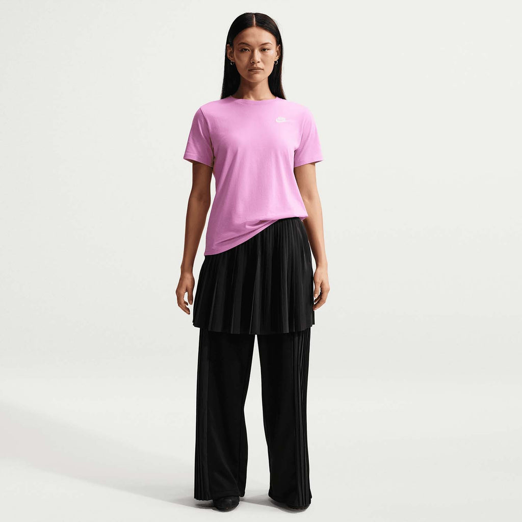 Sportswear Club Essentials Shorts