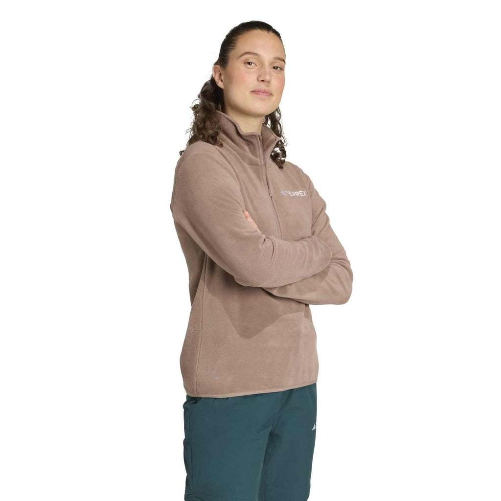 Essentials fleece pullover outdoor
