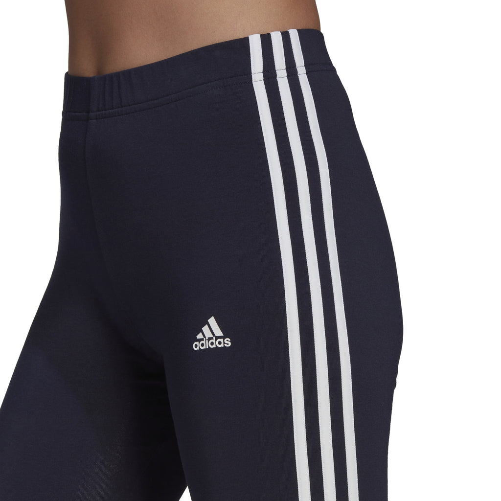 Essentials 3-Stripes fietsshort