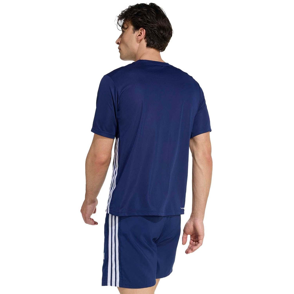 We Basic T-shirt training